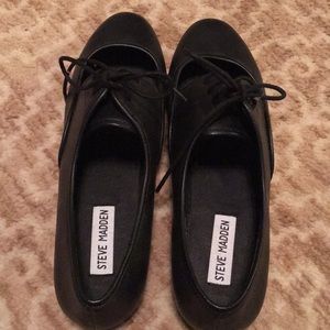 Steve Madden Oxford Cutout Flats